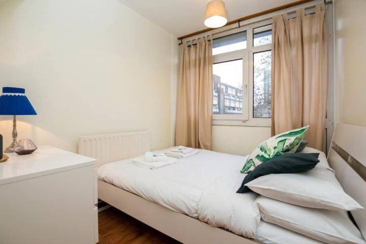 Cosy Room With Smart Tv In Central London Exterior foto